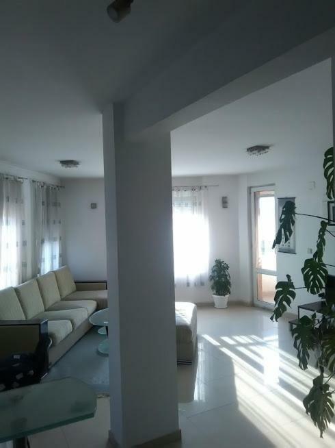 2 Rooms Apartment Plovdiv Kichuk Paris Экстерьер фото