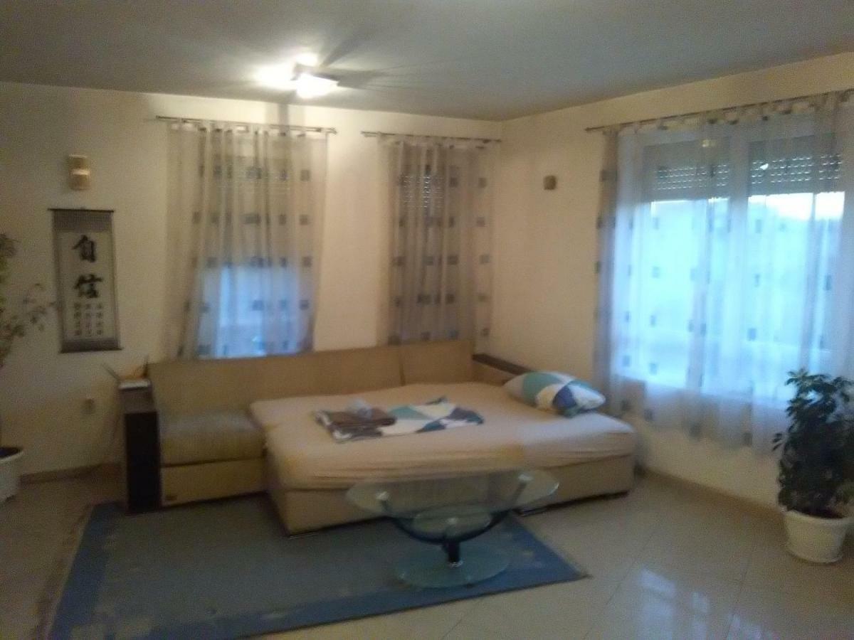 2 Rooms Apartment Plovdiv Kichuk Paris Экстерьер фото